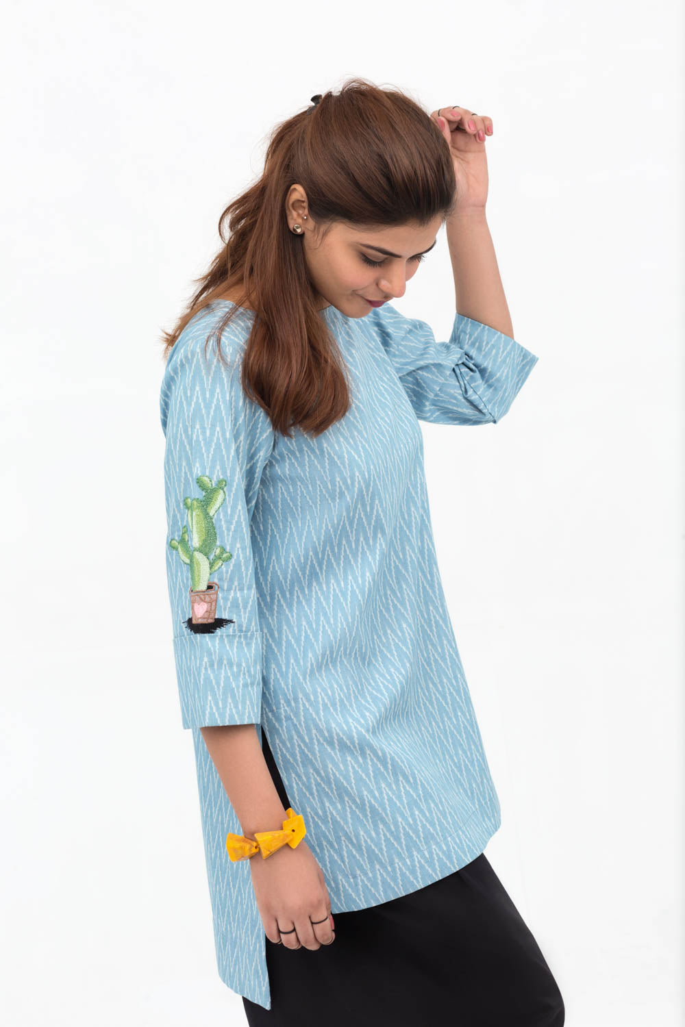 Light Blue Double Cuff Shirt In Cotton with Long Length - yesonline.pk